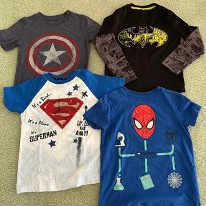 Lot of 4 Boys Superhero Batman, Spider-Man, Superman, Shirts size XS (4-5)